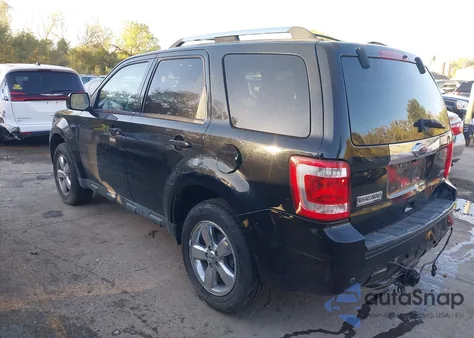 2010 Ford Escape Limited z USA, uszkodzony, nr VIN 1FMCU0EG5AKA03534